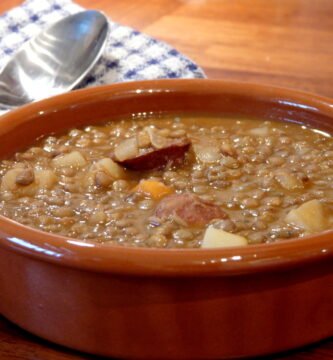Lentejas con Chorizo Casero